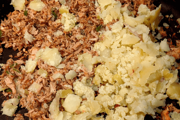 fried tuna with mashed potatoes